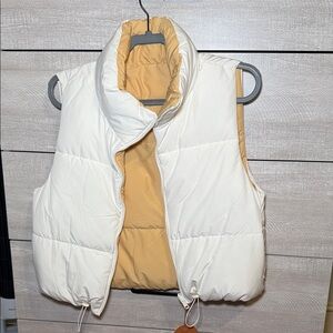 Love Tree White and Tan Puffer Vest
